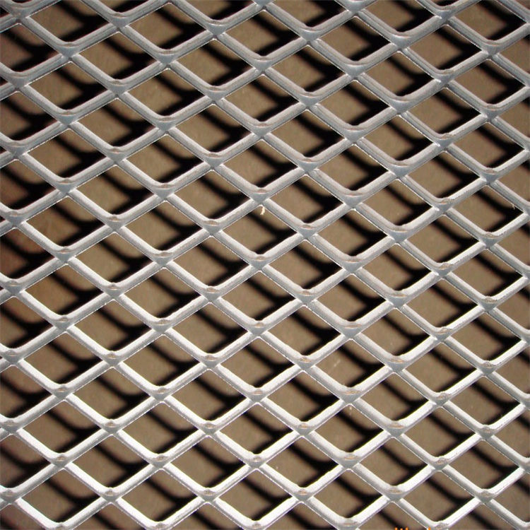 鋼板網設計中如何實現精準的孔徑控制